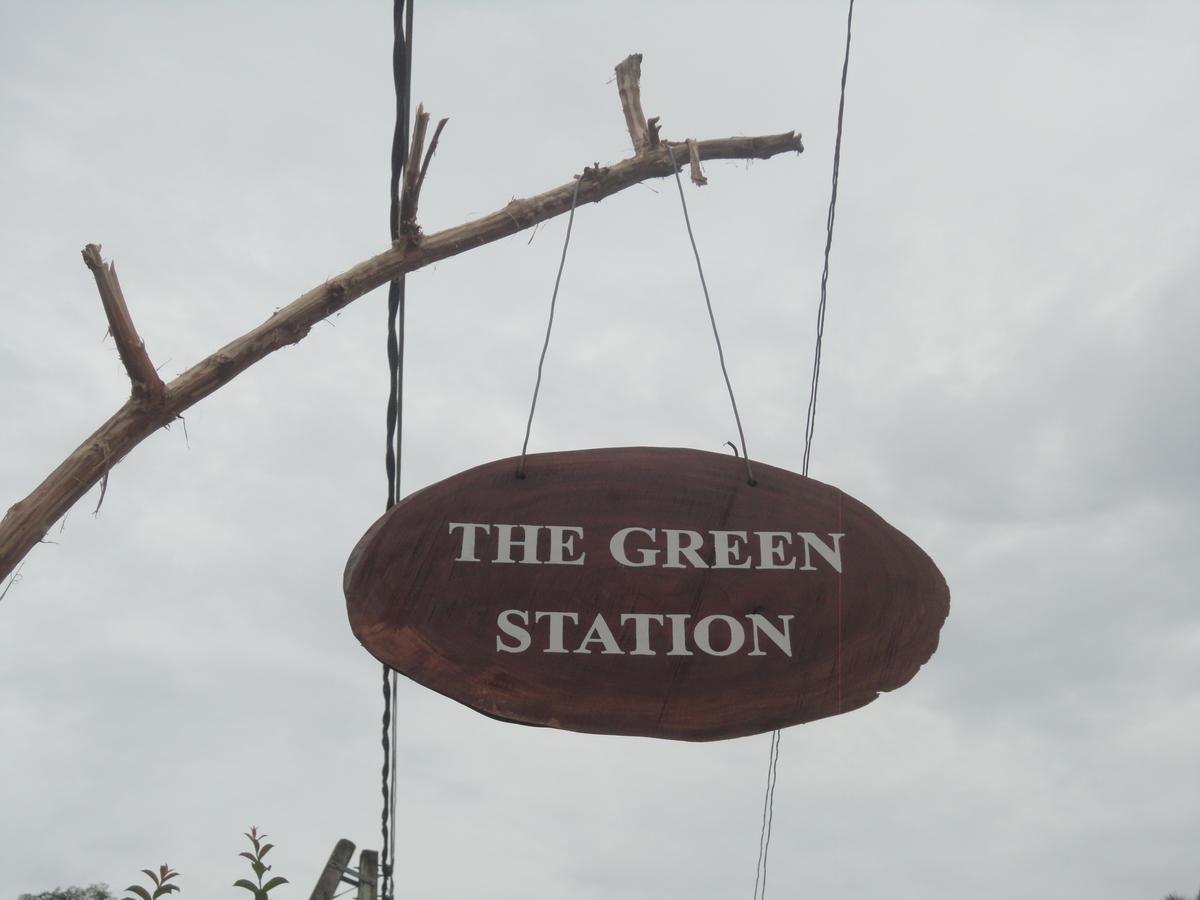 The Green Station Hotel Dikwella Ngoại thất bức ảnh